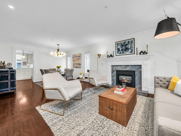 2702 W 15th Avenue, Vancouver, BC, V6K 2Z8 - 6