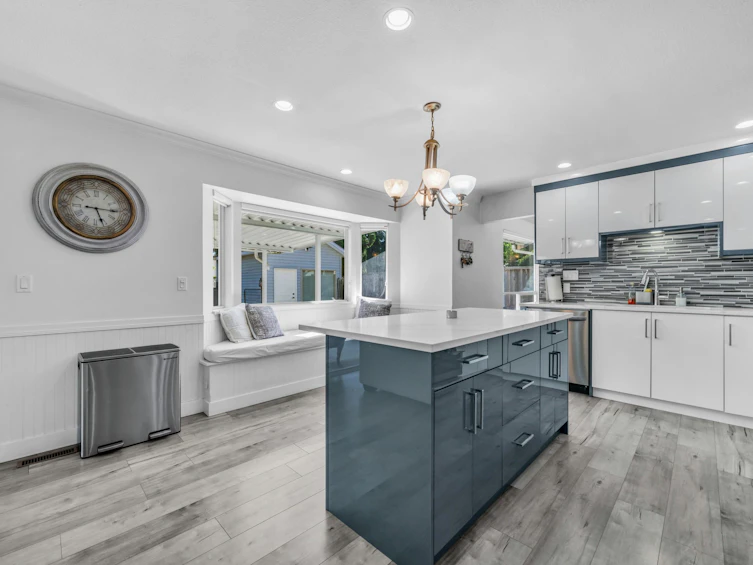 13330 59b Avenue, Surrey, BC, V3X 2N6 - 9