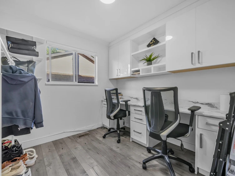 13330 59b Avenue, Surrey, BC, V3X 2N6 - 14