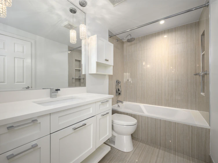 307-1963 W 3rd Avenue, Vancouver, BC, V6J 1L2 - 10