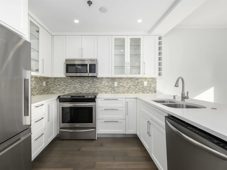 307-1963 W 3rd Avenue, Vancouver, BC, V6J 1L2 - 6