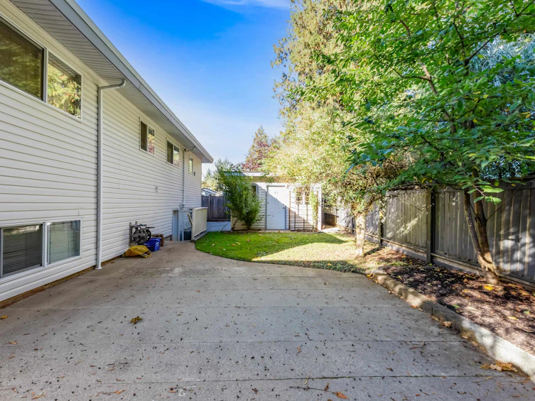 11732-11730 Bonson Road, Pitt Meadows, BC, V3Y 1R6 - 9