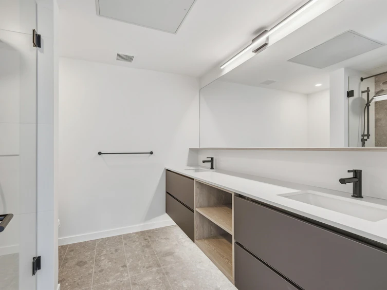 512-19577 65b Avenue, Surrey, BC, V4N 6Y3 - 4