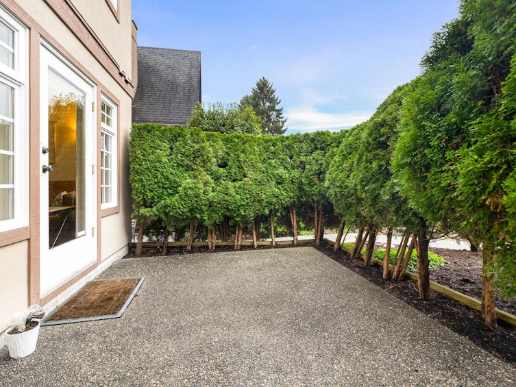 2718 W 3rd Avenue, Vancouver, BC, V6K 1M5 - 23