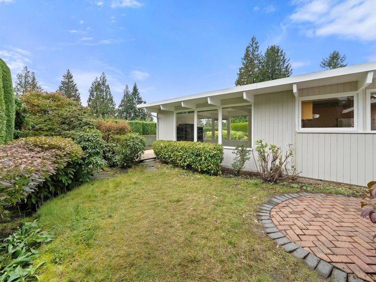 749 Winona Avenue, North Vancouver, BC, V7R 2B2 - 33