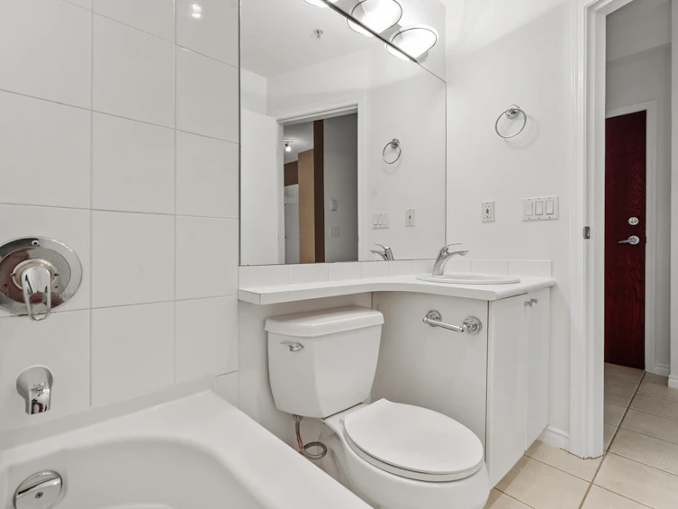 310-1239 W Georgia Street, Vancouver, BC, V6E 4R8 - 13