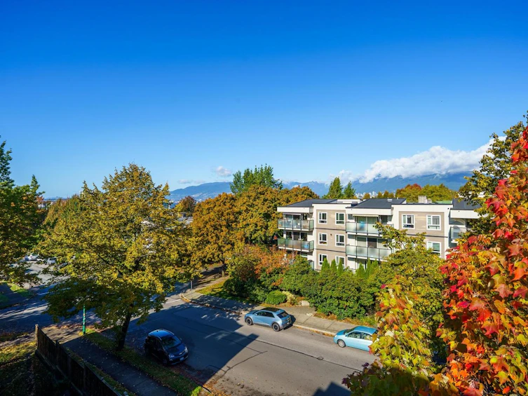 410-2388 Triumph Street, Vancouver, BC, V5L 1L5 - 8
