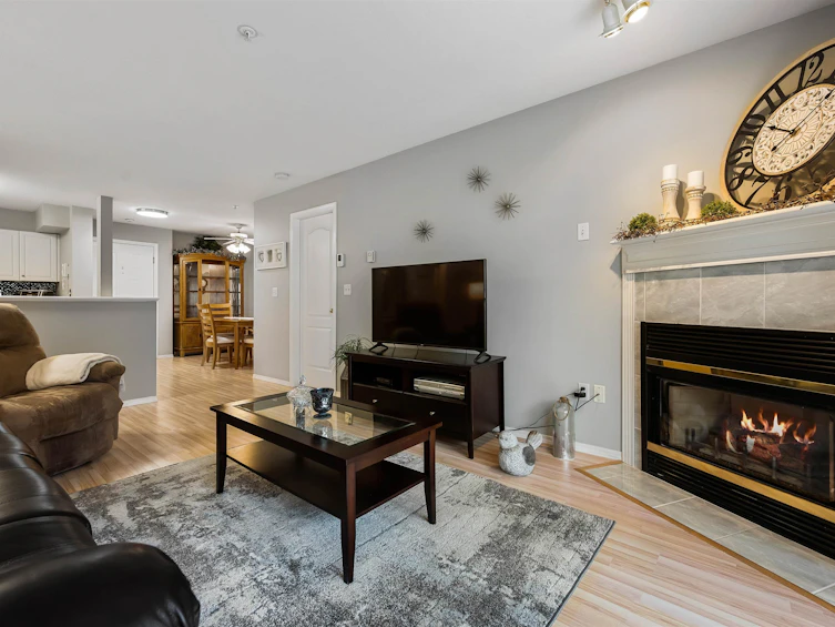 307-45520 Knight Road, Chilliwack, BC, V2R 3Z2 - 22