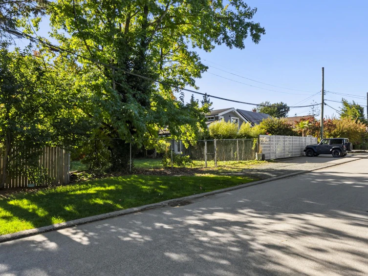 12276 Agar Street, Surrey, BC, V4A 3C2 - 6