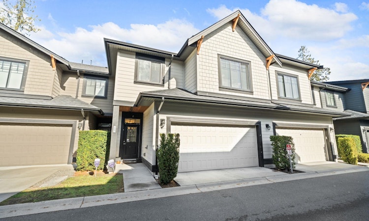11-8425 Venture Way
