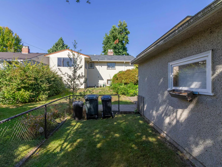 4342 Parker Street, Burnaby, BC, V5C 3C5 - 26