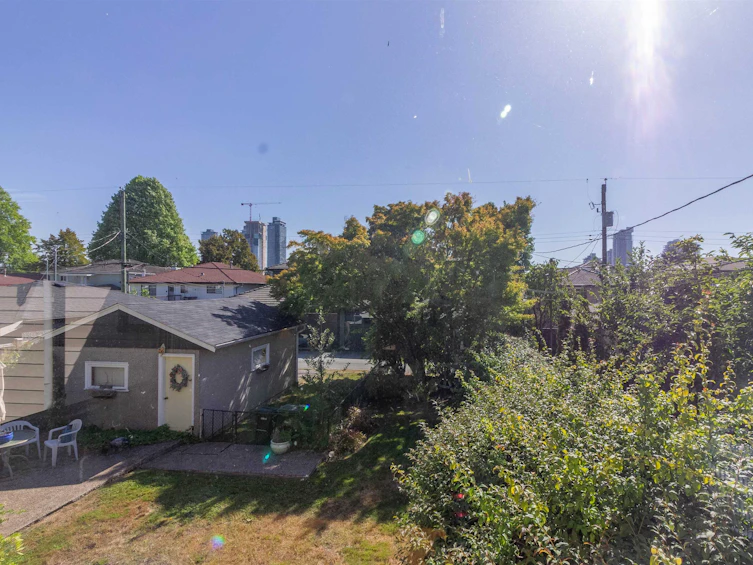 4342 Parker Street, Burnaby, BC, V5C 3C5 - 11