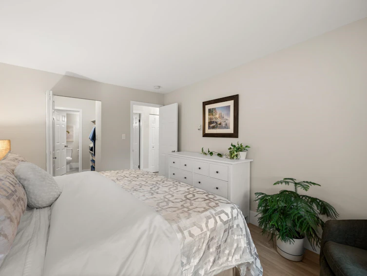 105-1354 Winter Street, Surrey, BC, V4B 3Y1 - 17