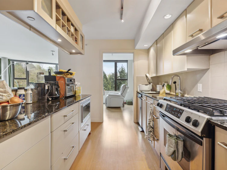 501-683 Victoria Park West, North Vancouver, BC, V7M 0A2 - 19