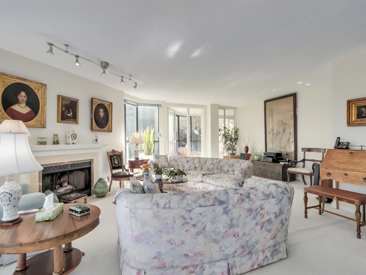 G01-1490 Pennyfarthing Drive, Vancouver, BC, V6J 4Z3 - 2
