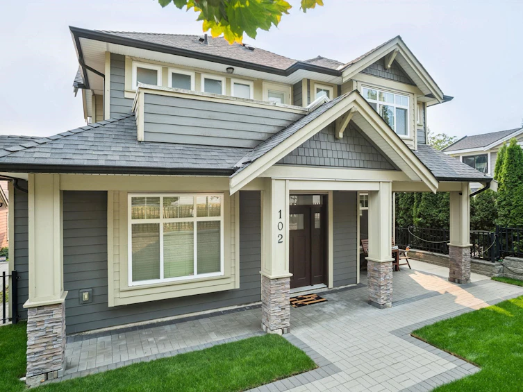 102-910 Delestre Avenue, Coquitlam, BC, V3K 2G6 - 2