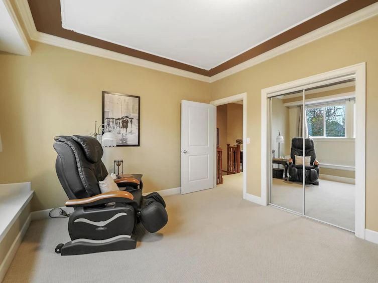 18496 64 Avenue, Surrey, BC, V3S 8J6 - 22