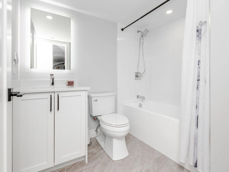 102-20894 57 Avenue, Langley, BC, V3A 8M7 - 24