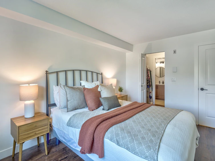 302-3240 St Johns Street, Port Moody, BC, V3H 0C1 - 25