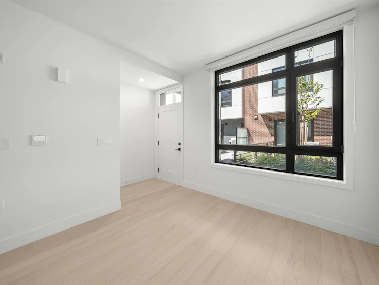 6272 Oak Street, Vancouver, BC, V6M 2W4 - 4