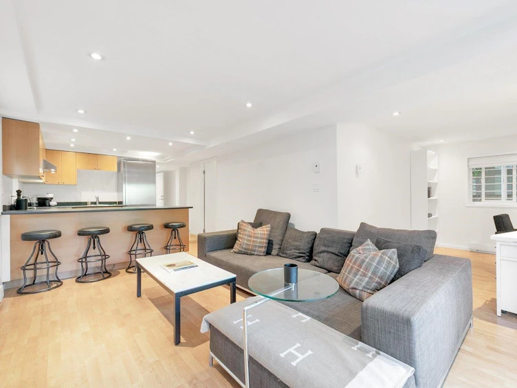 3262 W 1st Avenue, Vancouver, BC, V6K 1H5 - 30