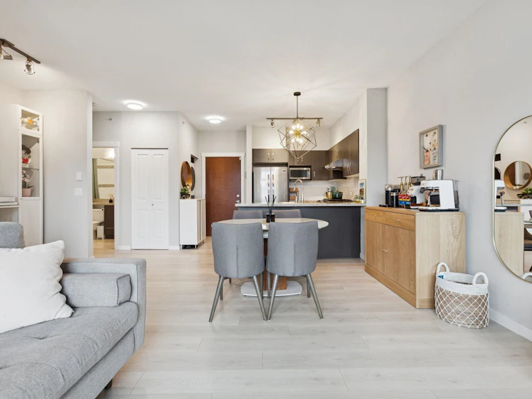 422-9288 Odlin Road, Richmond, BC, V6X 0C3 - 8