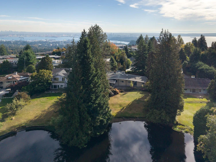 1025 Groveland Road, West Vancouver, BC, V7S 1Y9 - 10