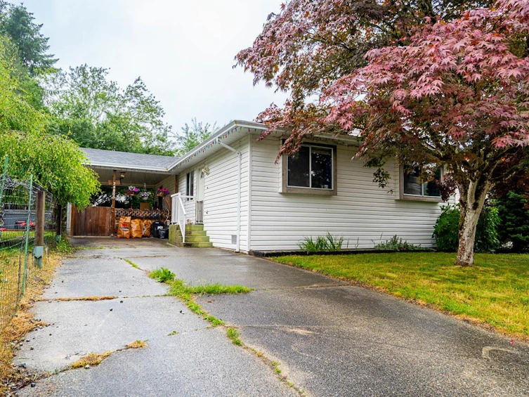 24805 118a Avenue, Maple Ridge, BC, V4R 1Z3 - 2