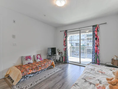 215-45567 Yale Road - 5