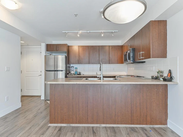 215-45567 Yale Road, Chilliwack, BC, V2P 0B2 - 8