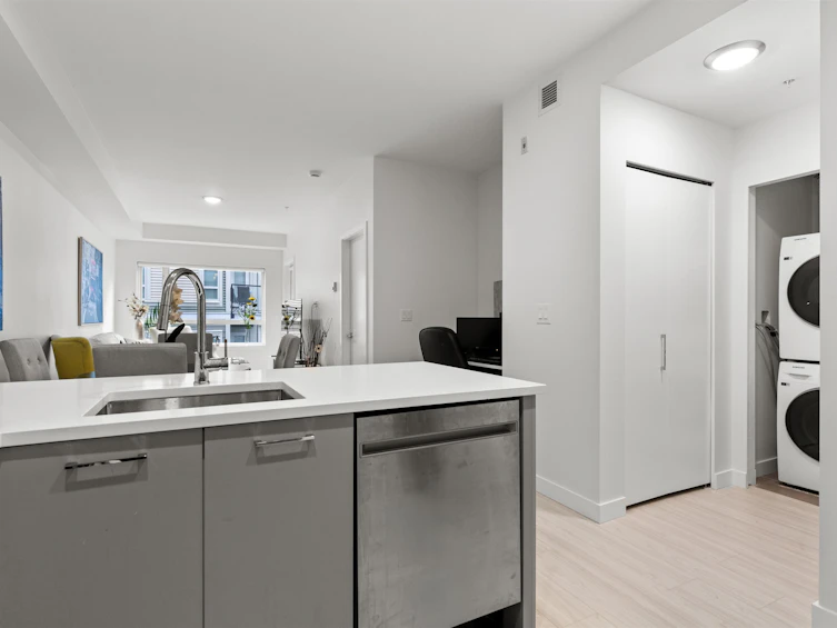 206-10777 138 Street, Surrey, BC, V3T 0T5 - 6