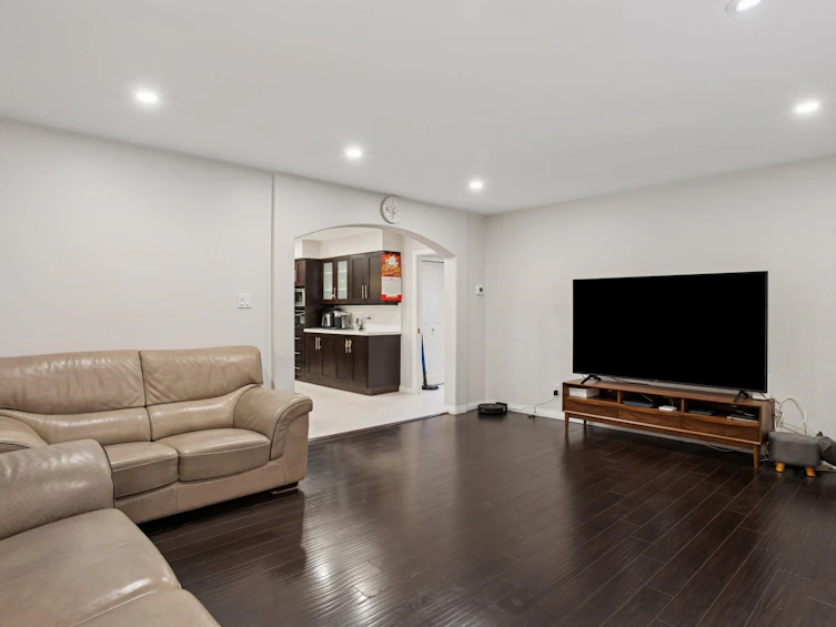 6080 Granville Avenue, Richmond, BC, V7C 1G1 - 17