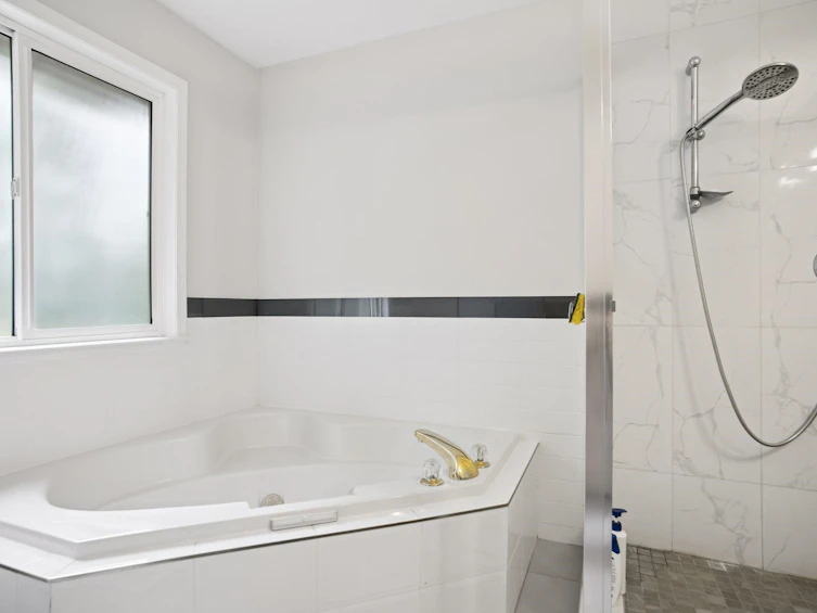6080 Granville Avenue, Richmond, BC, V7C 1G1 - 22