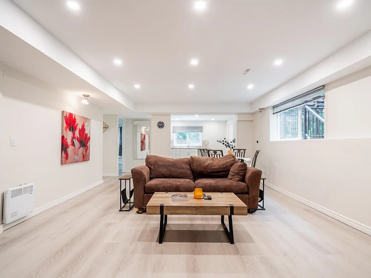1402 Briarcliffe Drive, Coquitlam, BC, V3E 1Z1 - 24