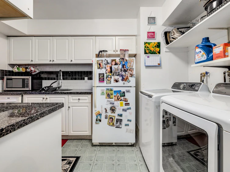 14834 Holly Park Lane, Surrey, BC, V3R 6Y2 - 10