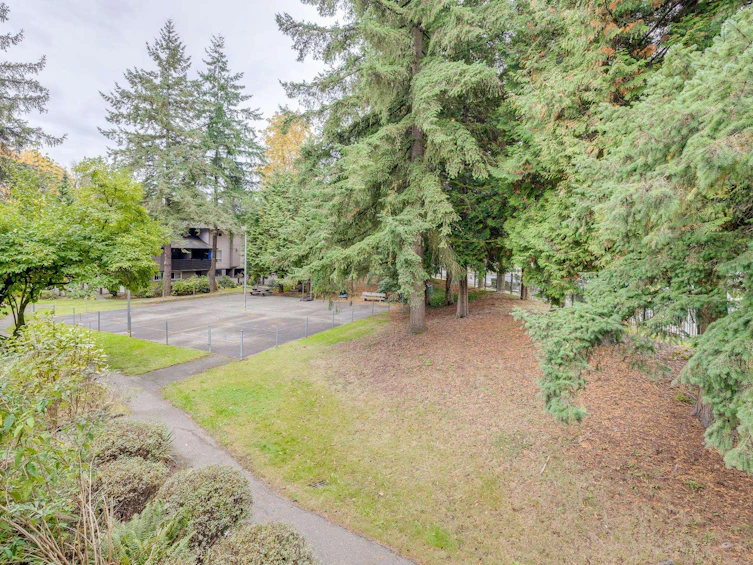 14834 Holly Park Lane, Surrey, BC, V3R 6Y2 - 21