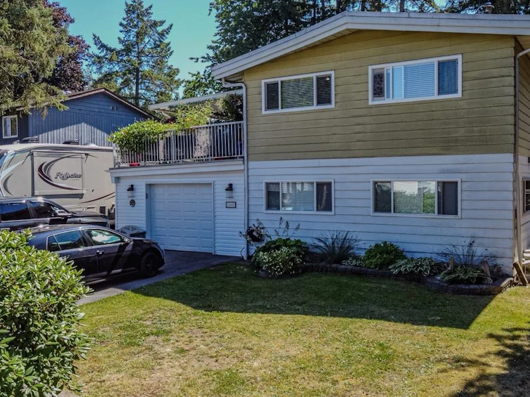 22650 Lee Avenue, Maple Ridge, BC, V2X 4G5 - 2