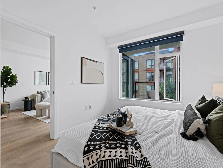 206-725 Marine Drive, North Vancouver, BC, V7M 0G2 - 21
