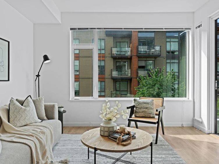 206-725 Marine Drive, North Vancouver, BC, V7M 0G2 - 18