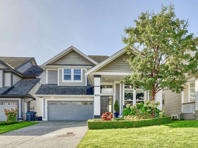 16980 77a Avenue, Surrey BC V4N 6L2