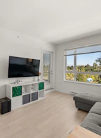 614 10603 140th Street