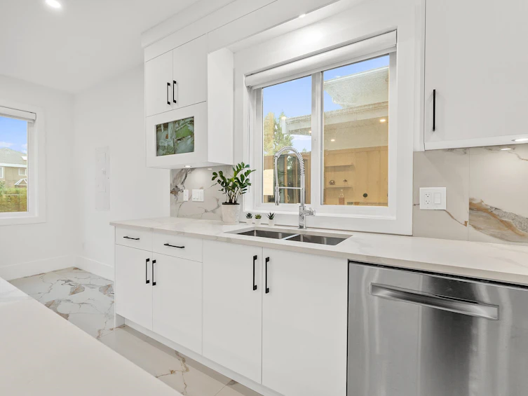 10655 No. 1 Road, Richmond, BC, V7E 2E8 - 15