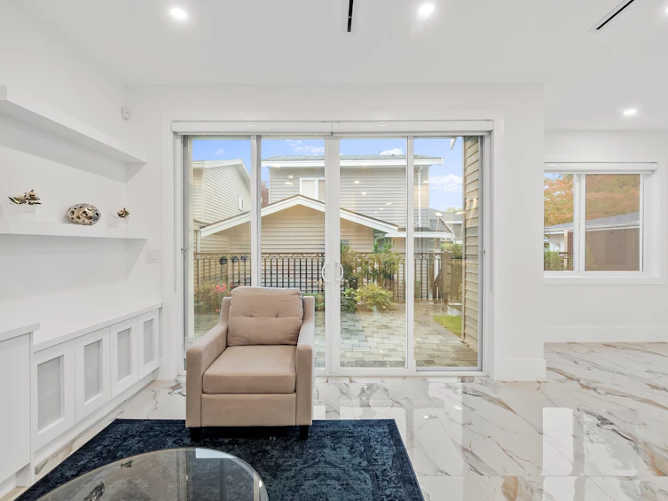 10655 No. 1 Road, Richmond, BC, V7E 2E8 - 12