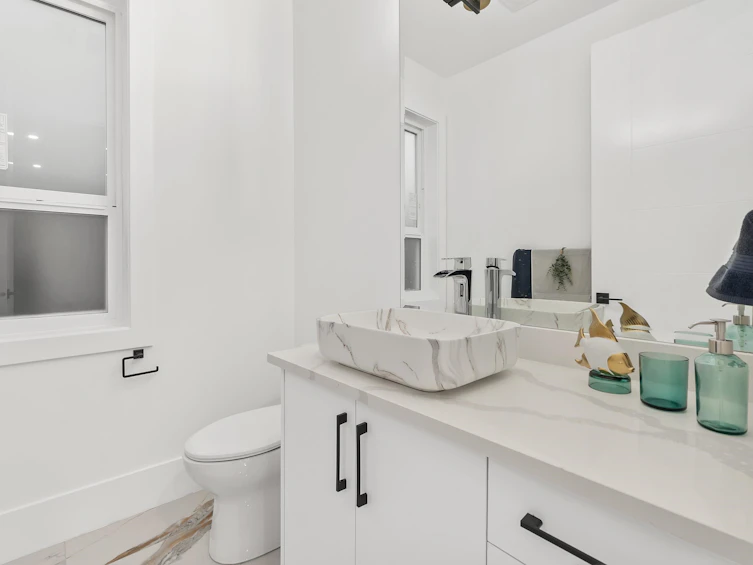 10655 No. 1 Road, Richmond, BC, V7E 2E8 - 19