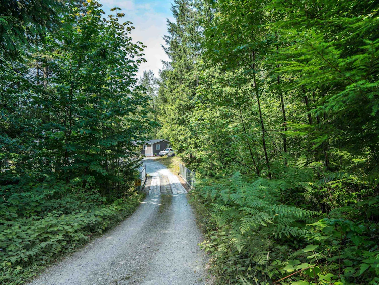 12295 269 Street, Maple Ridge, BC, V2W 1N8 - 2