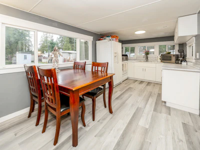 23252 Calvin Crescent - 5