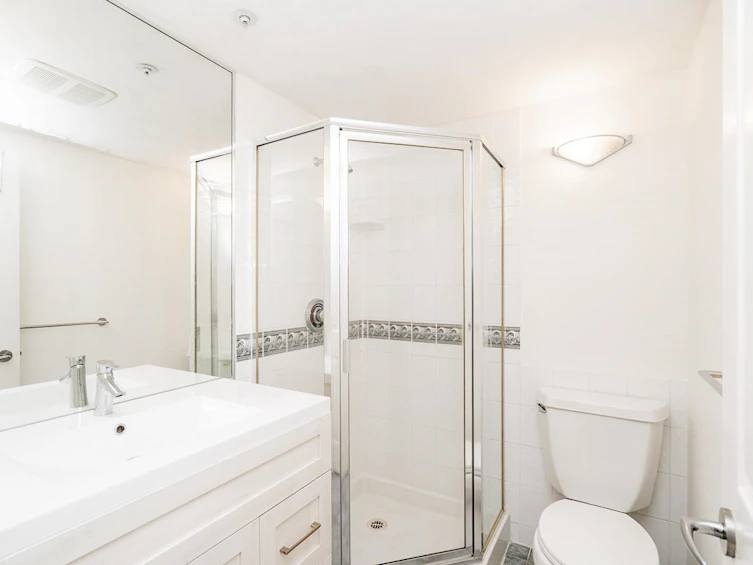 106-2575 W 4th Avenue, Vancouver, BC, V6K 1P5 - 18
