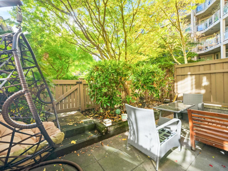 127-119 W 22nd Street, North Vancouver, BC, V7M 0B4 - 12