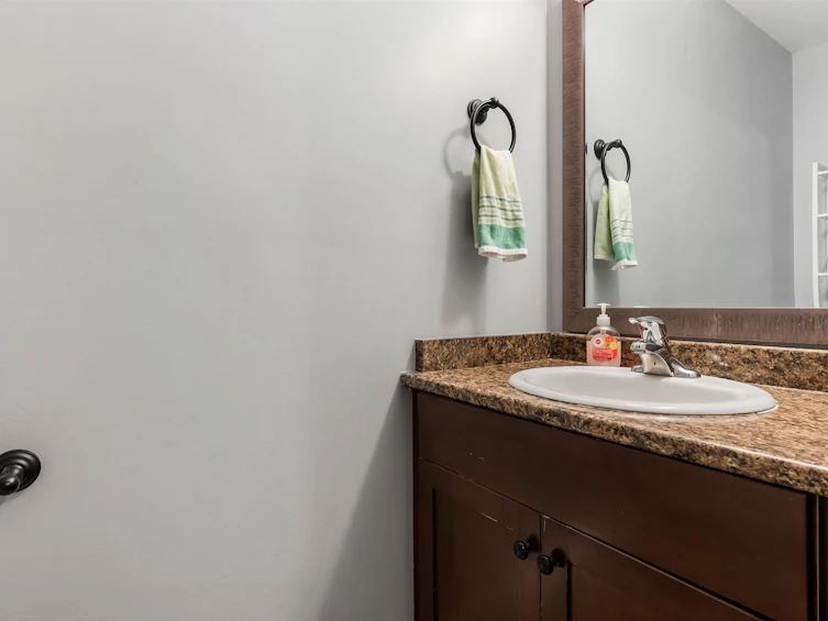49-5837 Sappers Way, Chilliwack, BC, V2R 0G4 - 32