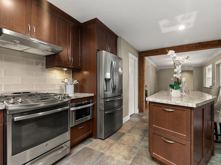 7388 112a Street, Delta, BC, V4C 4Y2 - 7